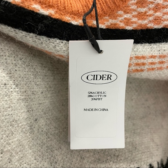 NWT Cider Bohemian Western Style Ultra Cropped Size L - Picture 4 of 7